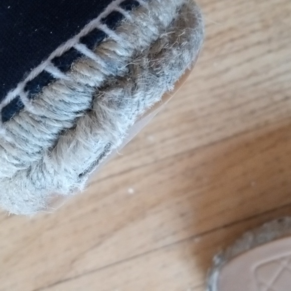 Authentic Chanel Espadrille - Picture 8 of 11